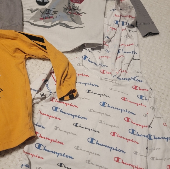 Boy clothes - Picture 3 of 5